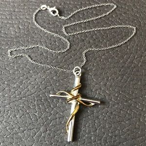 Cross Pendent and chain